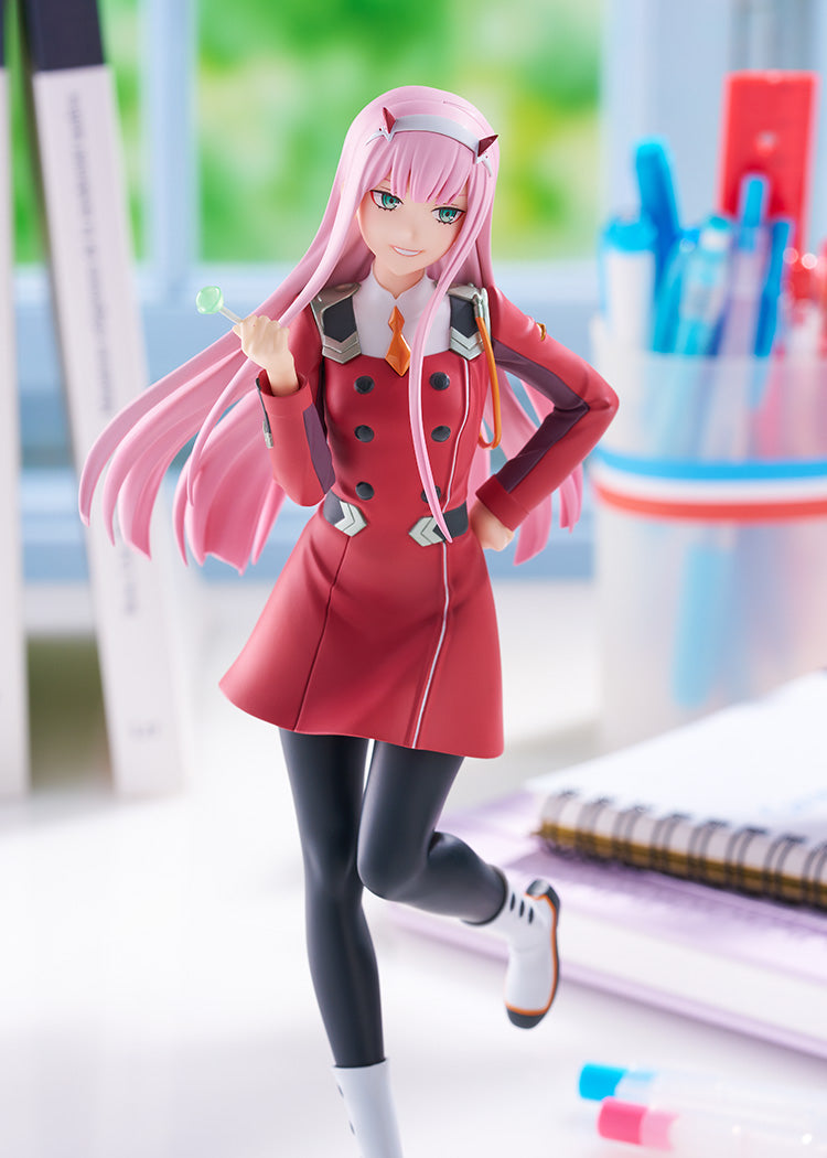 POP UP PARADE "DARLING in the FRANXX" Zero Two L Size