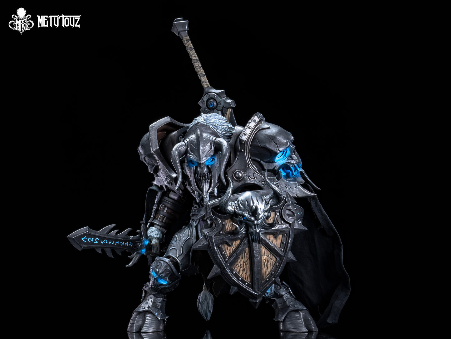 METY TOYZ EBON BLADE RAMPART: GOREN FROSTHOOF, TAUREN DEATH KNIGHT 1/10 SCALE ACTION FIGURE