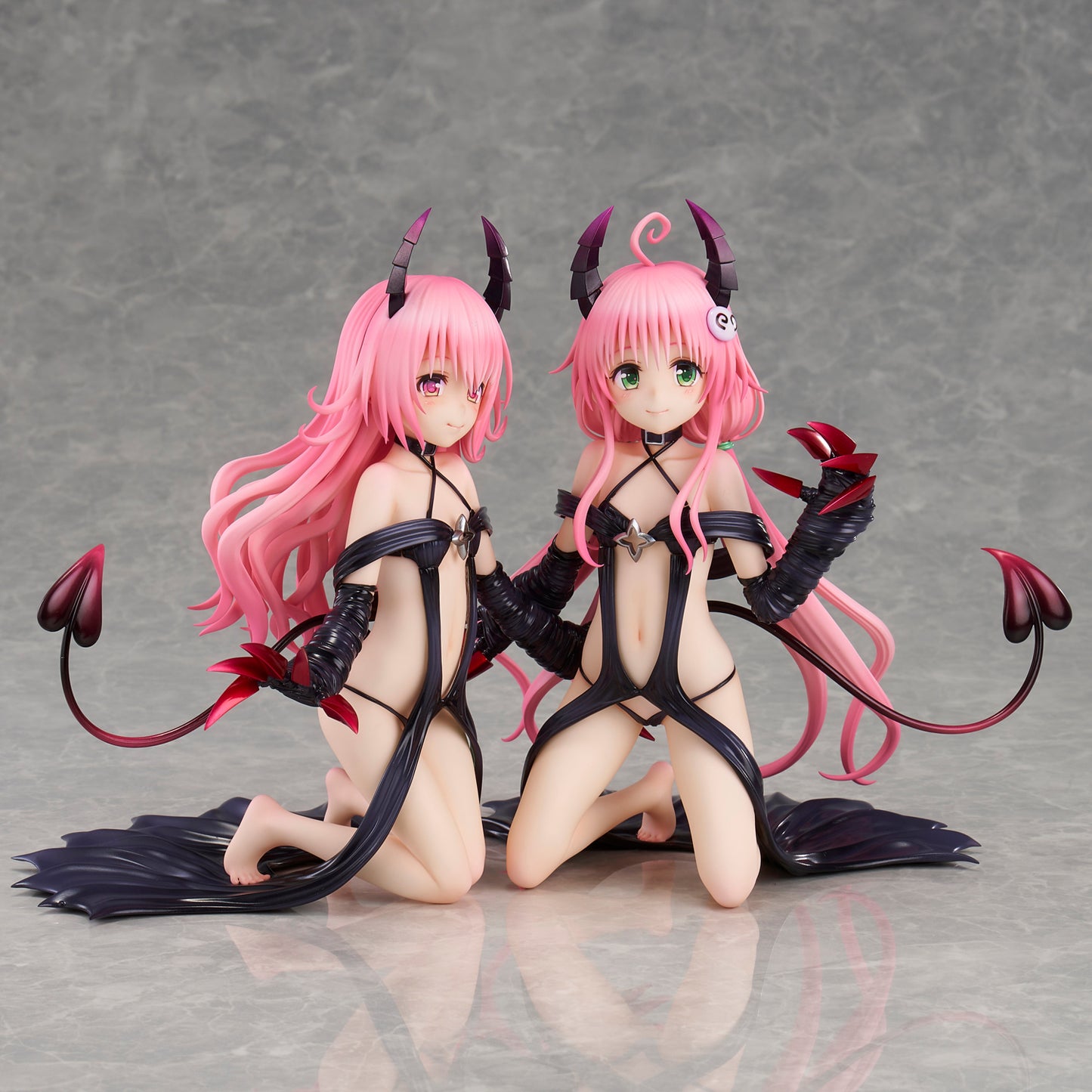 "To Love-Ru Darkness" Lala Satalin Deviluke & Momo Belia Deviluke -Les Filles!-