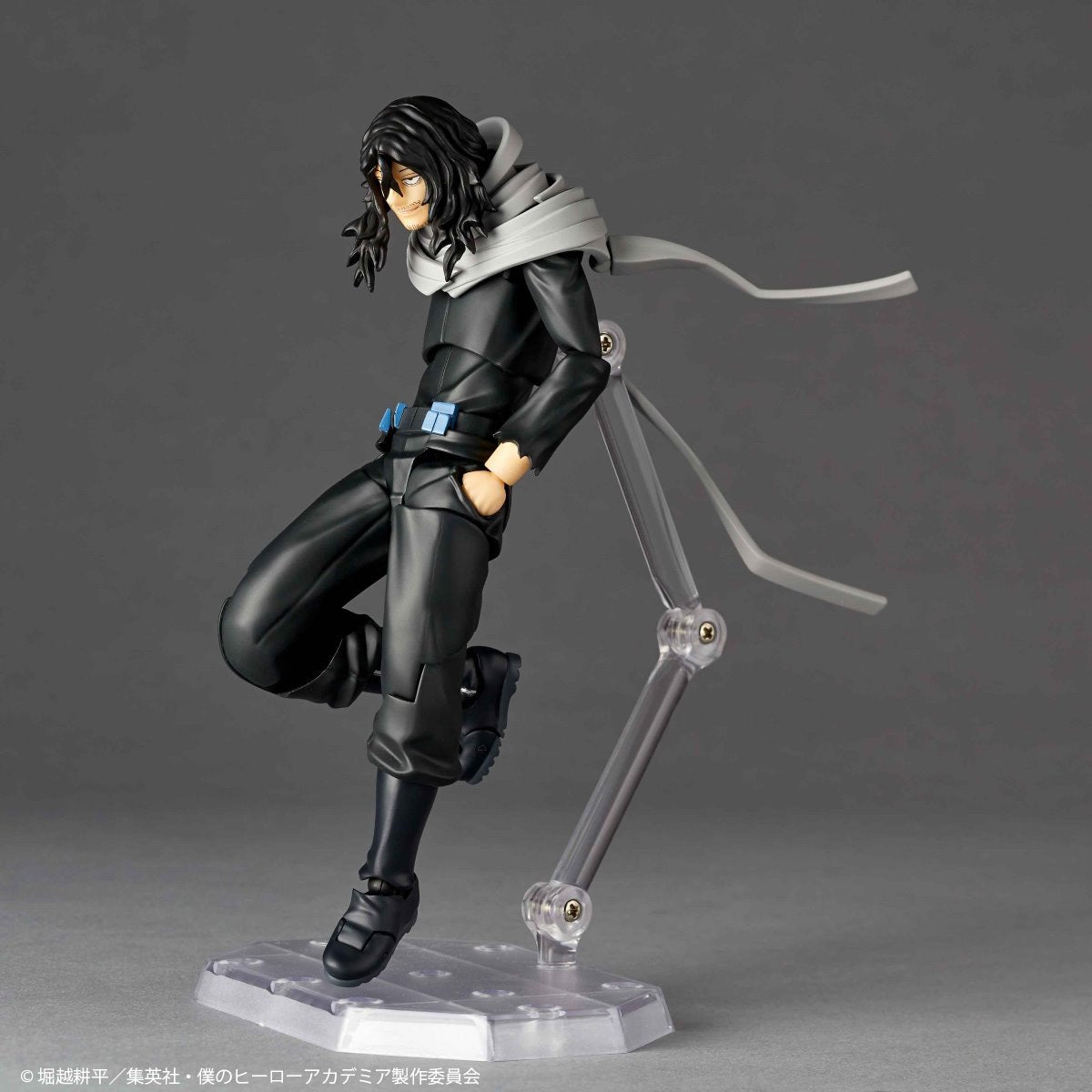 Revoltech Amazing Yamaguchi "My Hero Academia" Aizawa Shota