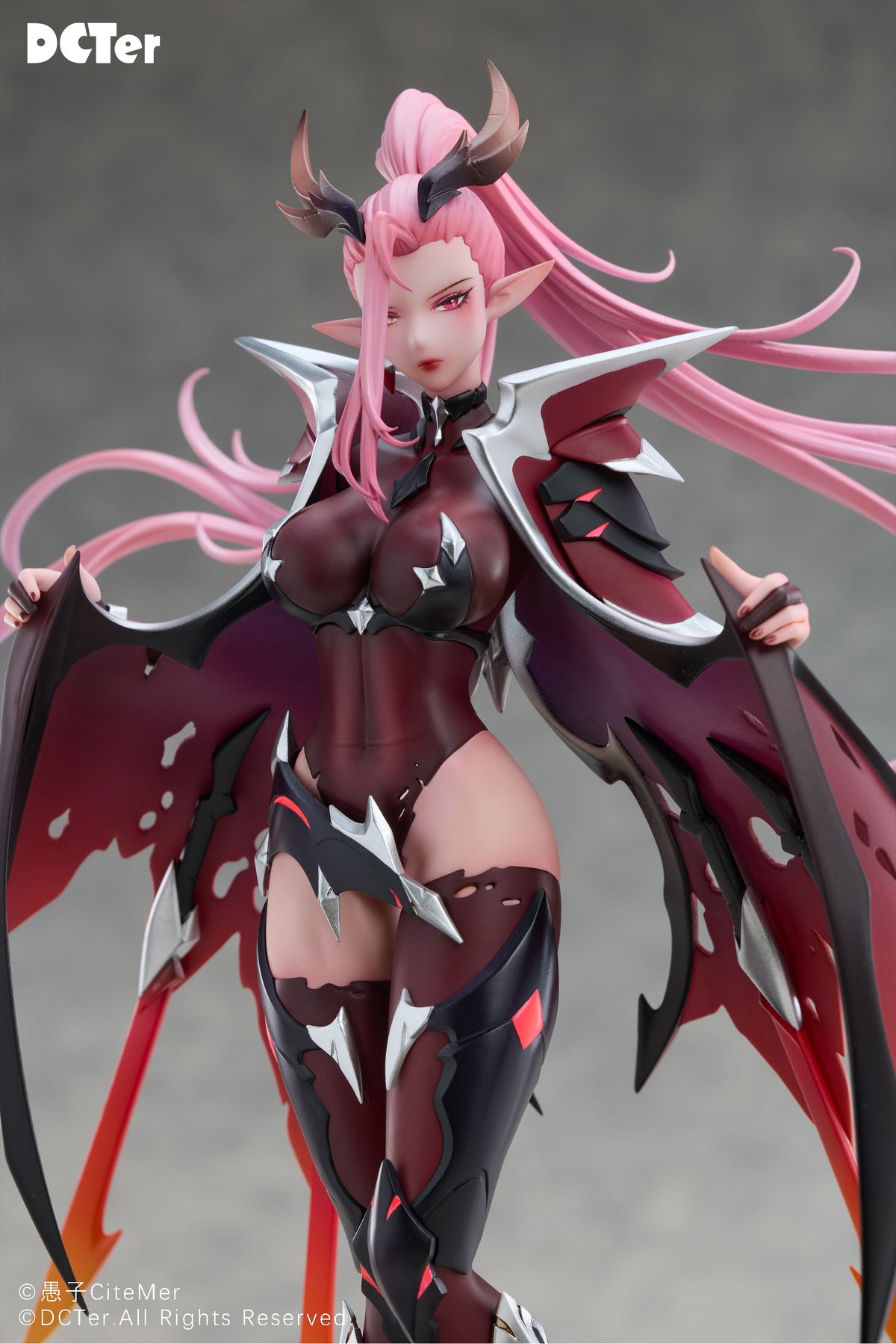 DCTER DRAGON PRINCESS KNIGHT HESLION 1/7 SCALE FIGURE