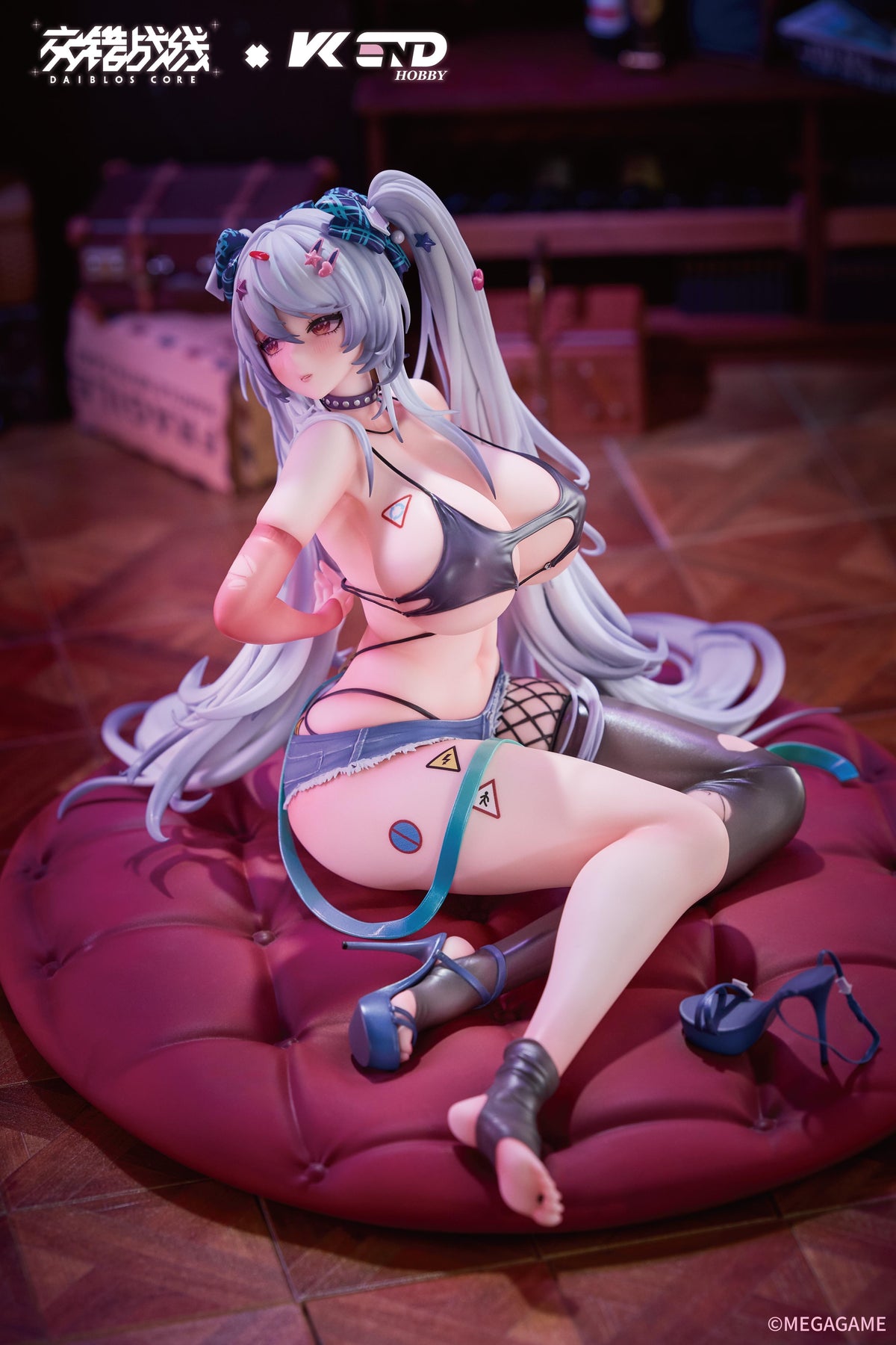 VKEND "DAIBLOS CORE" UILLEANN SUNSET SHORE 1/6 SCALE FIGURE